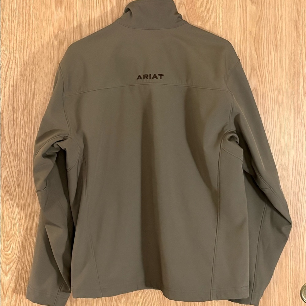 Ariat Light Brown Softshell Water and Wind Resistant Performance Jacket - Picture 2 of 9